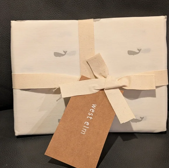 West Elm Whale Baleine Standard Pillowcase. -Set of 2