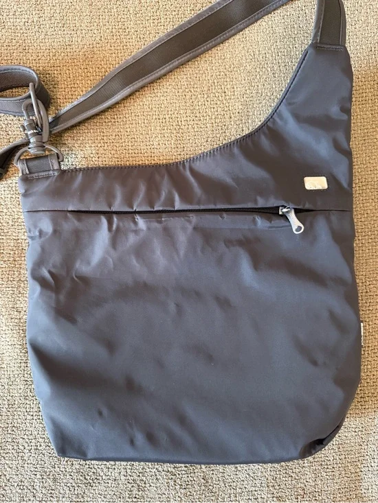 Pacsafe Black Crossbody Messenger Bag with Front Zip