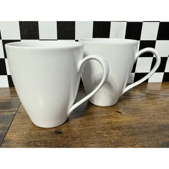 West Elm Porcelain Mugs 4” West Elm White Coffee Cups 12oz Set of 2