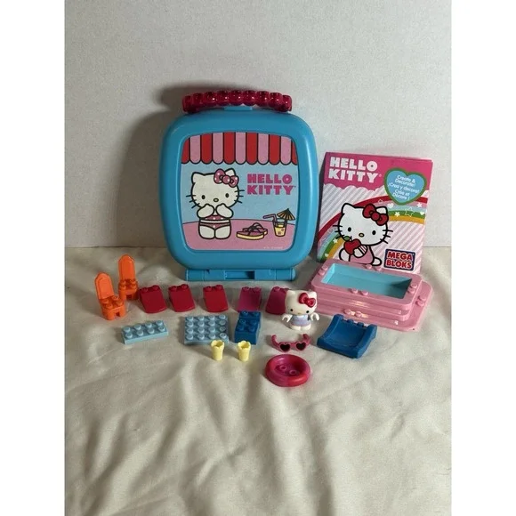 HELLO KITTY Pool Party Mega Bloks 10875 Complete