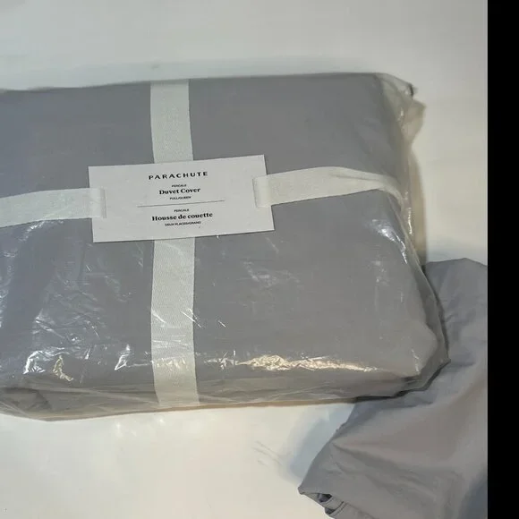 Parachute Home Percale Duvet Cover and Pillowcase set Full/Queen in Gray
