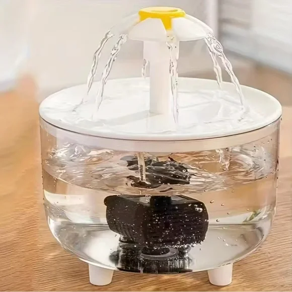 White and Yellow Pet Water Fountain