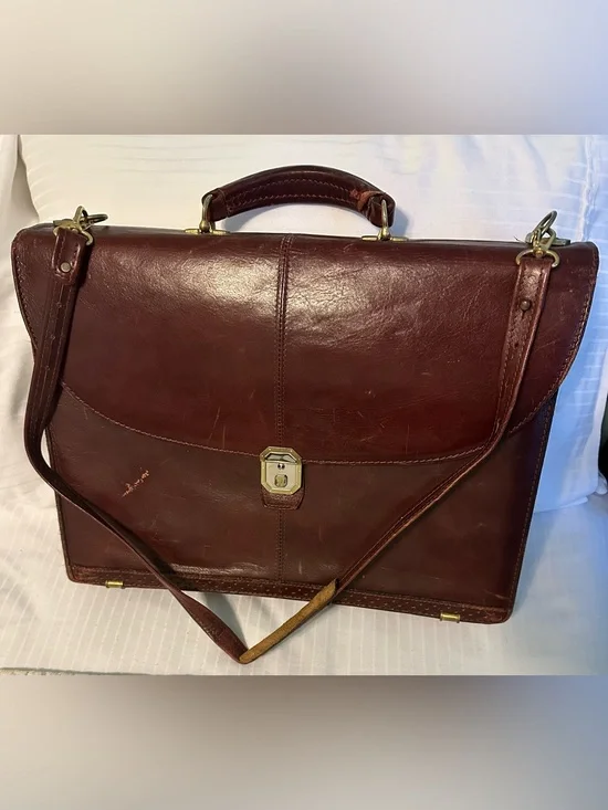 Vintage RENWICK Brown Leather Briefcase/Portfolio Canada Strap Pockets Lock READ
