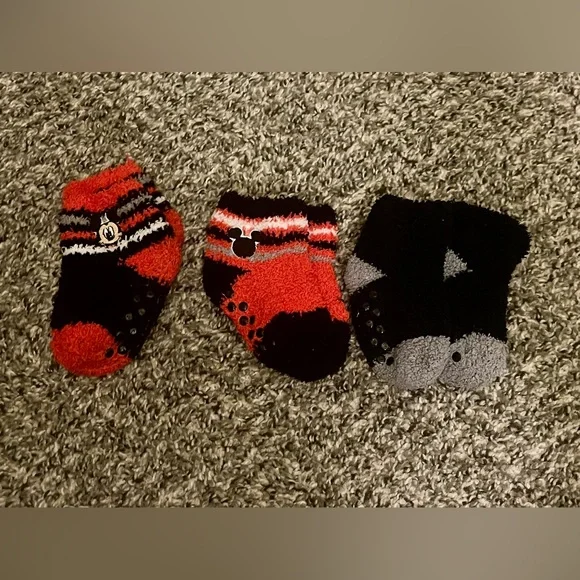 Mickey Mouse fuzzy kids socks