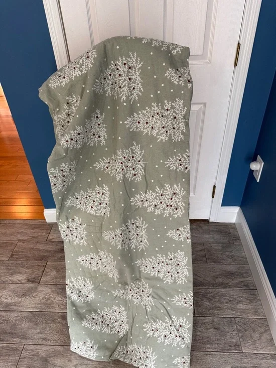 The Company Store Sage Green Duvet Cover with White Snowflake Motif