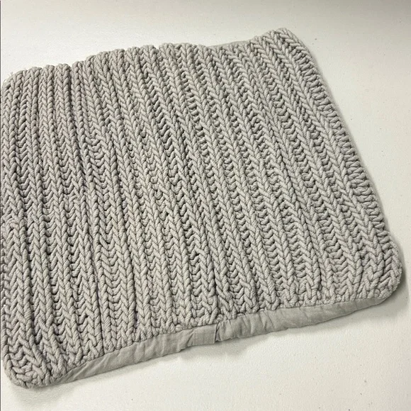 West Elm Chunky Knit Pillow Cover 20x20 Gray