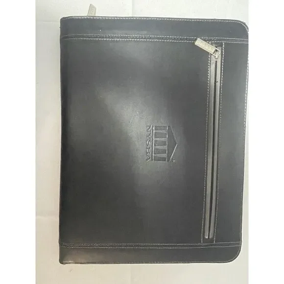 Leed's‎ Tablet Case