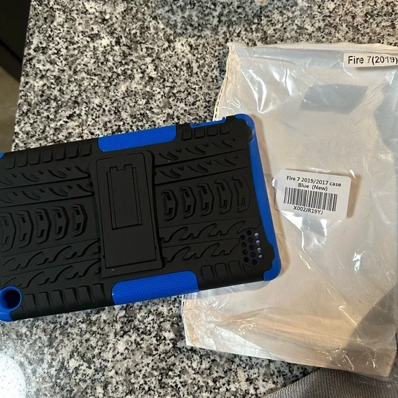 Fire tablet 7 2019/2017 brand new case