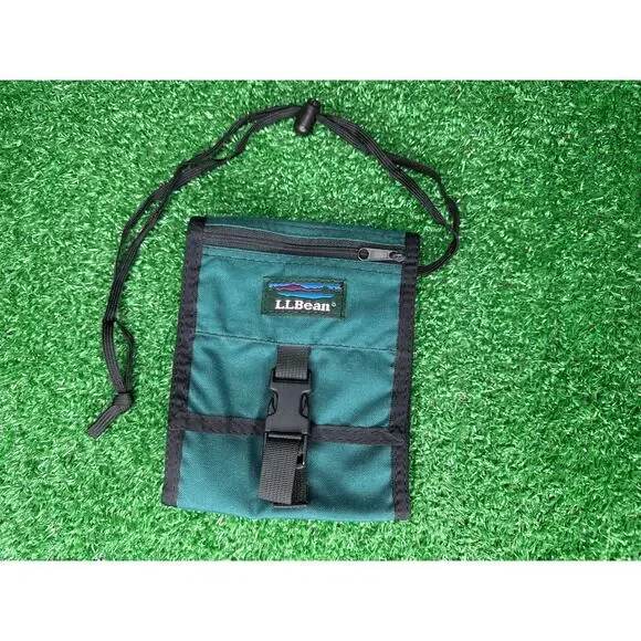 Vintage LL Bean Nylon Messenger Crossbody Hiking Bag Green 90s