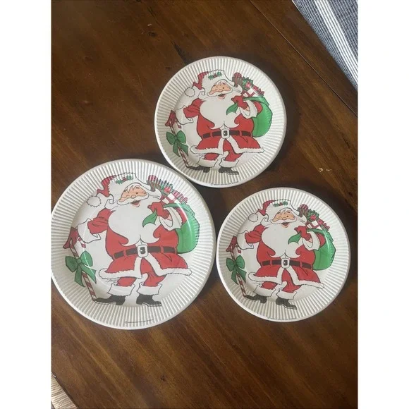 Amer Greetings Christmas Santa 1970s (3)Paper Plates 9 Inch/7 Inch New In Film