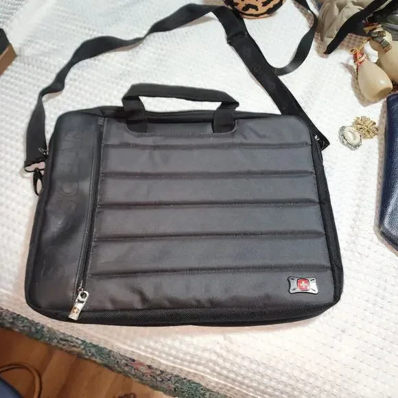 SWISS GEAR 17