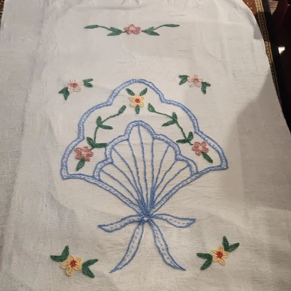 Antique | Embroidered White Chenille Fan | 2 Twin Bedspreads | NO HOLES | RARE