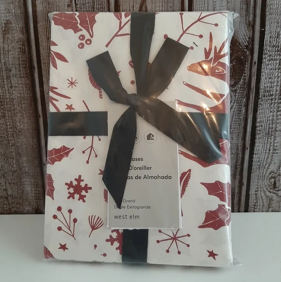 West Elm Scandi Deer Percale King Pillow Case 1 Pair