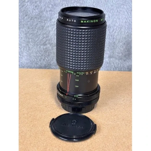 Makinon MC Auto 80-200mm f4.5 Macro‎ Zoom Lens Canon FD Mount Japan