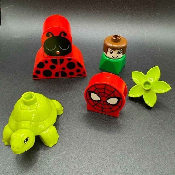 Assorted Vintage Lego Duplo 5 Pieces Spiderman Lady Bug Woman Turtle Flower