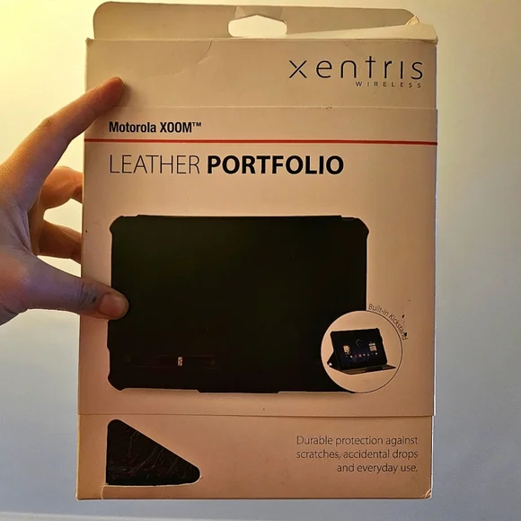 Xentris Leather Portfolio Black