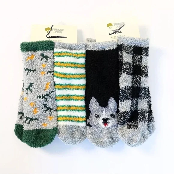 New Tucker + Tate 2 sets 4 pairs of kids socks Wolf Dino packs 9-2.5 non-slip