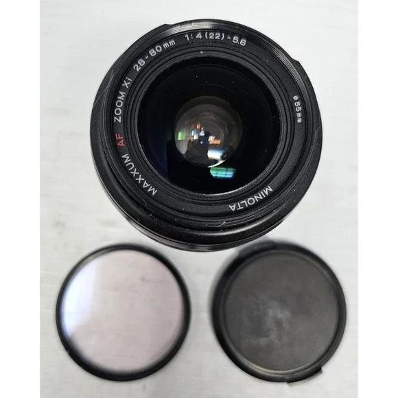 Minolta Maxxum AF Zoom Xi‎ 28-80mm 1: 4-5.6 - With HOYA 55mm Skylight Filter
