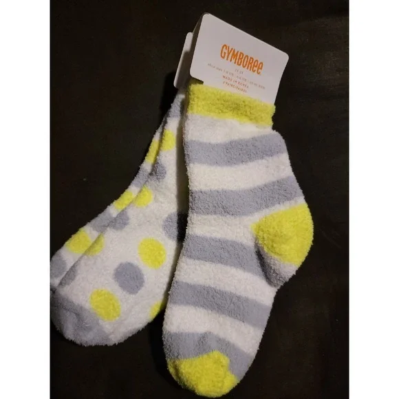 Gymboree cozy ski lodge fuzzy socks 2t 3t nwt
