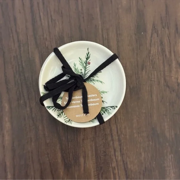 West Elm Tannenbaum Holly stoneware coasters set Set of 4