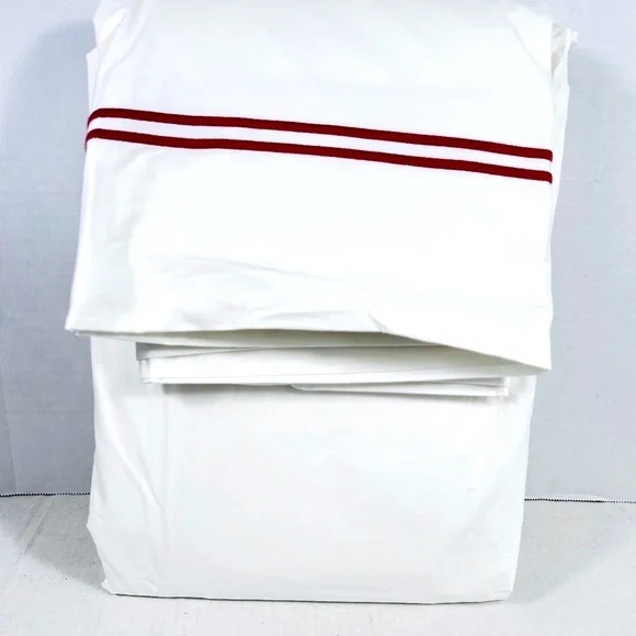 Garnet Hill Embroidered Stitch Border Cotton Percale King Duvet Cover RED Border