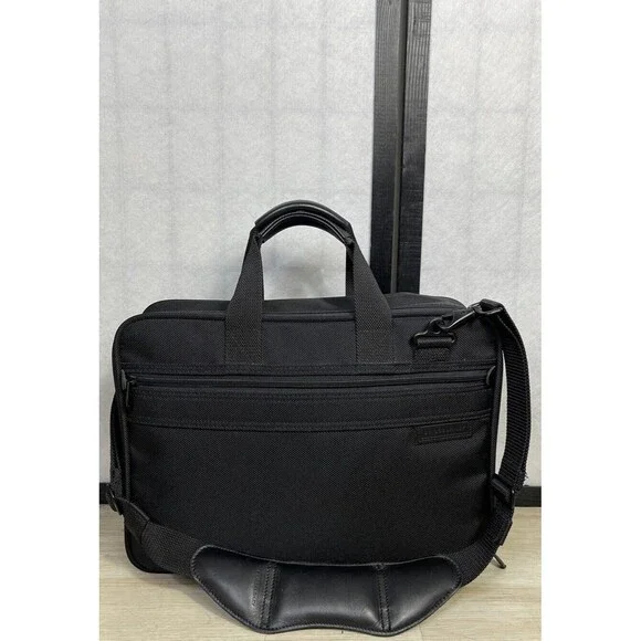 BRIGGS & RILEY Nylon Laptop Messenger, Shoulder Strap Bag.