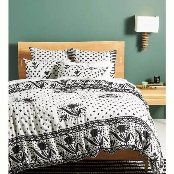 Anthropologie Jacquard-Woven Jeanette Duvet Cover Queen NWT