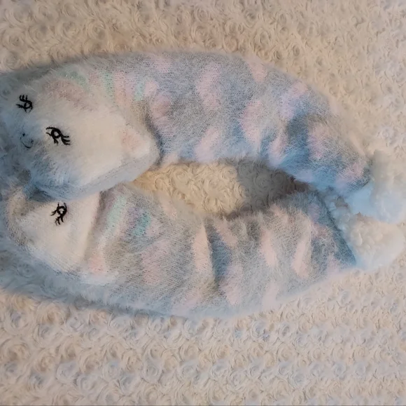 New Fuzzy Sherpa Grip Socks Unicorn & Hearts Whimsical Girly