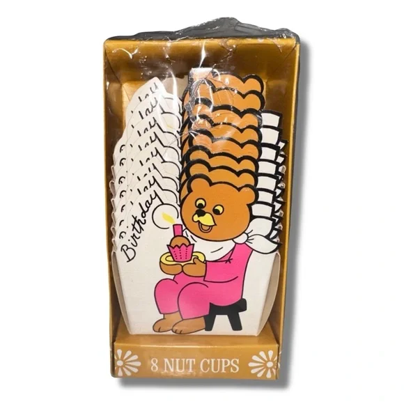 Vintage 8pc Paper Birthday Party Snack Cups