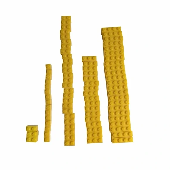 Vintage Unbranded Building Bricks Lot 200+ Pieces Tyco Style LEGO Compatible