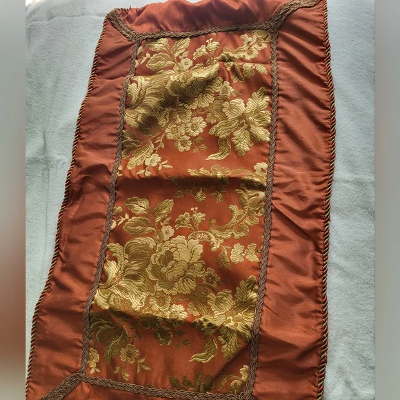 Waterford Linens Copper and Gold King Size Duvet And Shams Set