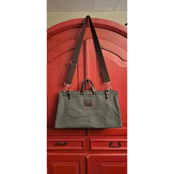 Large GRAY CANVAS Stonemason Style Weekender Bag Metal Frame Leather Handles EUC