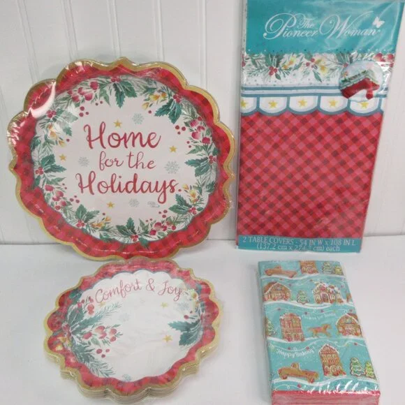 Pioneer Woman Christmas Holidays Party Supplies Plates Napkins for 8 Guest Set