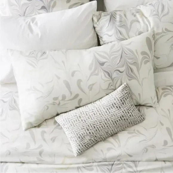 NWT 1 West Elm Tencel Feathered Marble KING Sham Pillow Cover Frost Gray Grey PB
