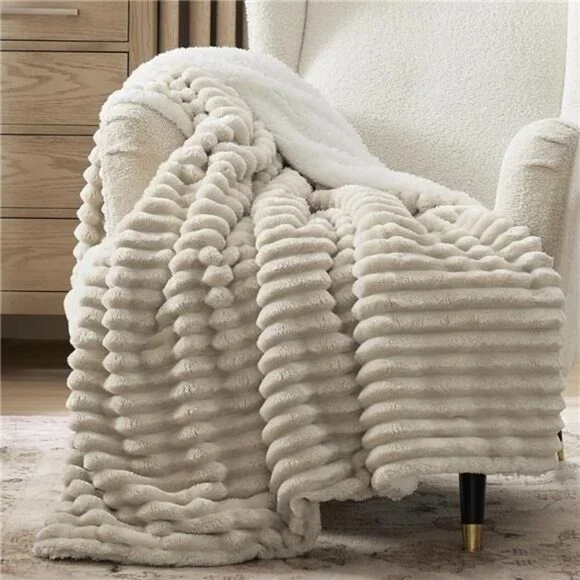 NEW West Elm Boho White Knit Sherpa Ultra Soft Throw Blanket Bedding - 60