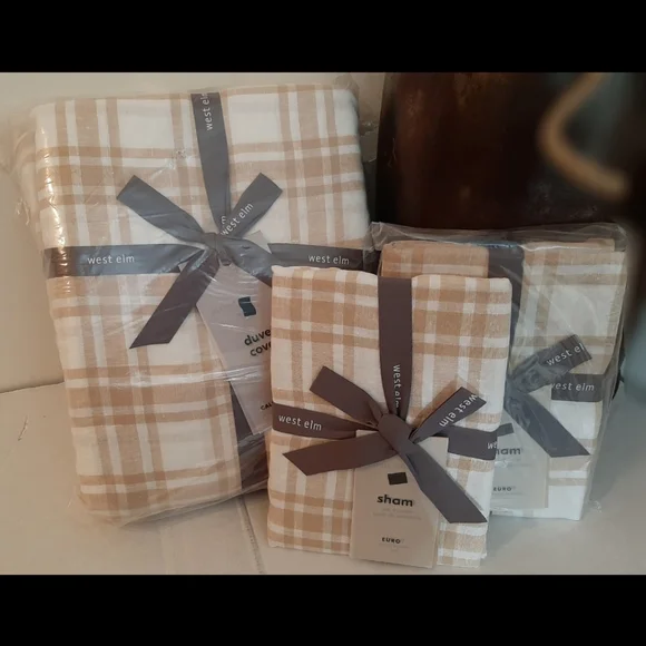 **West Elm Heather Taylor Home Tartan King Duvet Cover & 2 Euro Shams Almond