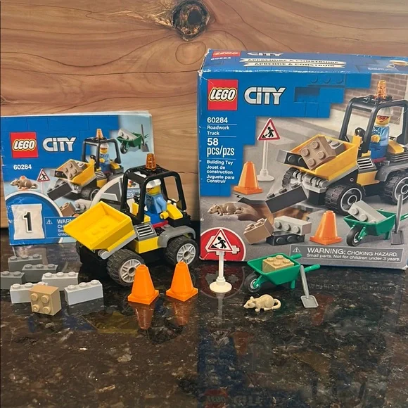 Retired LEGO City Set 60284: Roadwork Truck