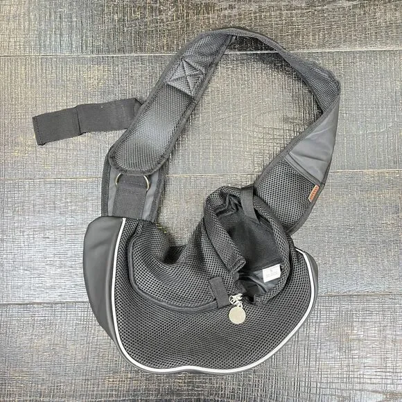 Yudodo Black Breathable Mesh Travel Safe Carrier Sling Bag Men's Size S