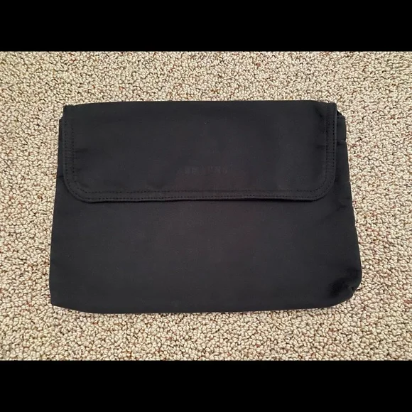 Samsung Black Suede 12.0-inch Laptop Computer or Tablet Sleeve Carrying Case