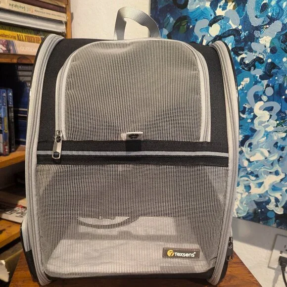Texsens Innovative Traveler Bubble Backpack Pet Carriers (Black)
