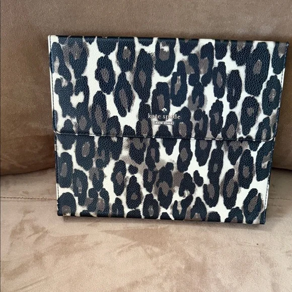 kate spade Leopard Print iPad holder with keyboard - Black Brown Cream