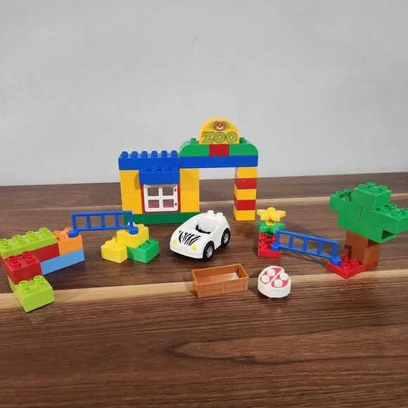Lego Duplo 6136 My First Zoo Incomplete Replacement Pieces Car Fence Blocks