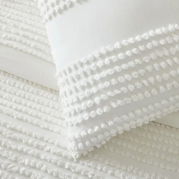 West Elm Duvet and Sham, style Candlewick, size twin, color white