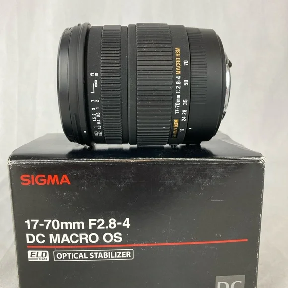 Sigma Lens 17-70mm F2.8-4 DC Macro OS HSM for Sigma AF SA Mount w/ Box & Manual