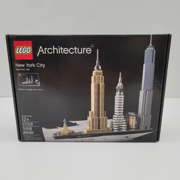 Lego Arhitecture 21028 New York City Building Set 598 Pcs New Retired!