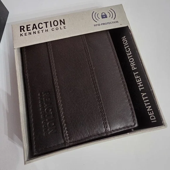 KENNETH COLE REACTION Brown Slim Fold‎ RFID Blocking Bi-Fold Wallet w/ Card Case