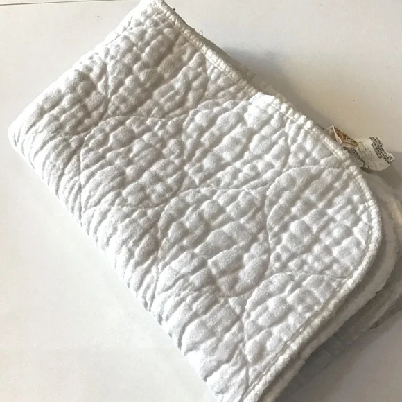 VTG Dundee Crib Mattress Pad White Quilted Rectangle Round Corners Made in USA