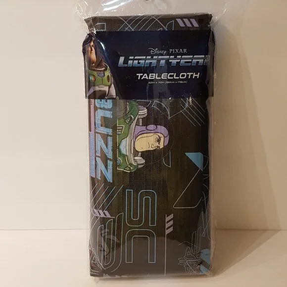 Tablecloth 52 x 70 Disney Pixar Buzz LIGHTYEAR NEW