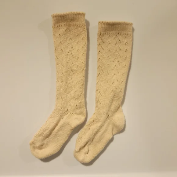 Warm Condor Cotton Crochet Knee-High Socks In Linen, Size 2