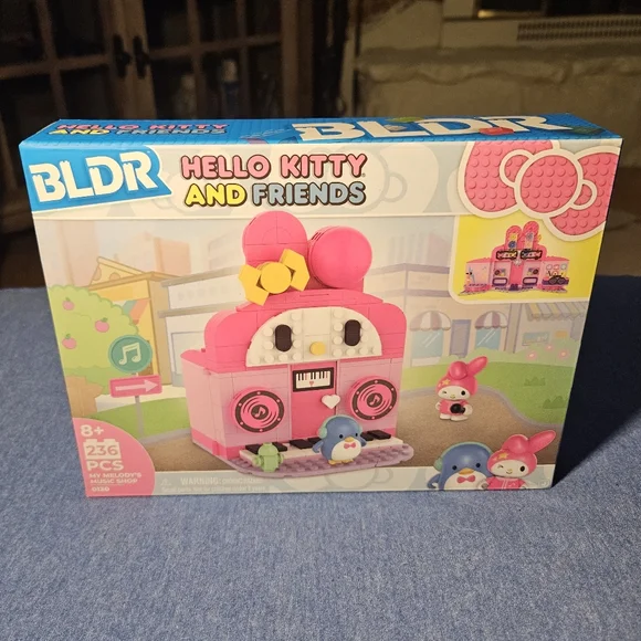 Hello Kitty and Friends Pink Building Set